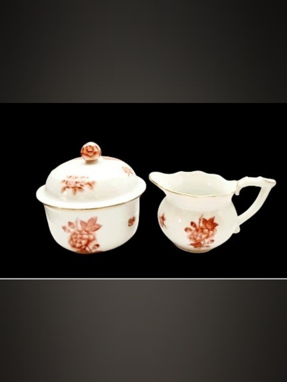 Herend Porcelain 1950s Eton Rust Creamer And Sugar Bowl With Rose Finial